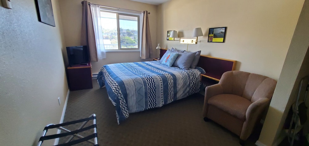 Sea Gypsy Spacious Condo With Spectacular Oceanfront View. Right On The Beach! - Lincoln City, OR
