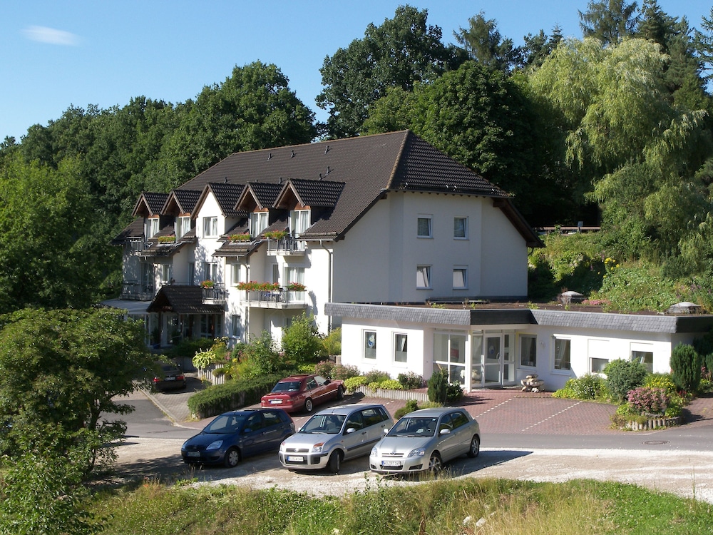 Hotel & Restaurant 2tHEIMAT - Morbach