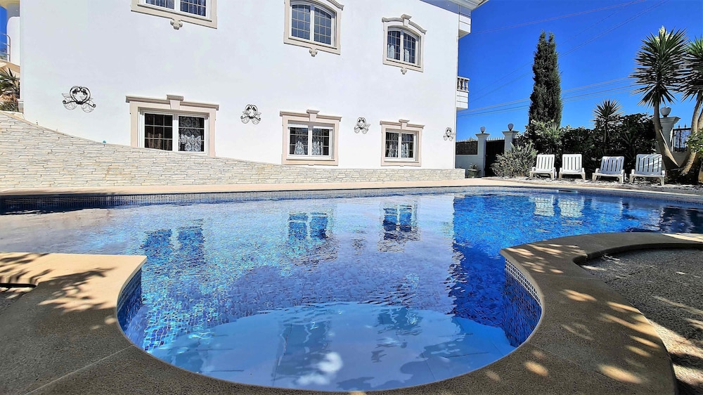 9 Rooms Residence At Villa 5(20-30guests) - Porto de Mós