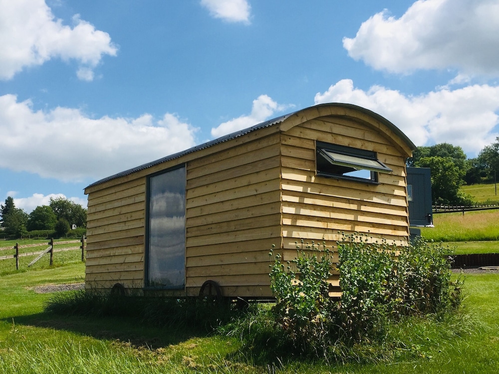 Slades Farm Glamping - Cotswolds