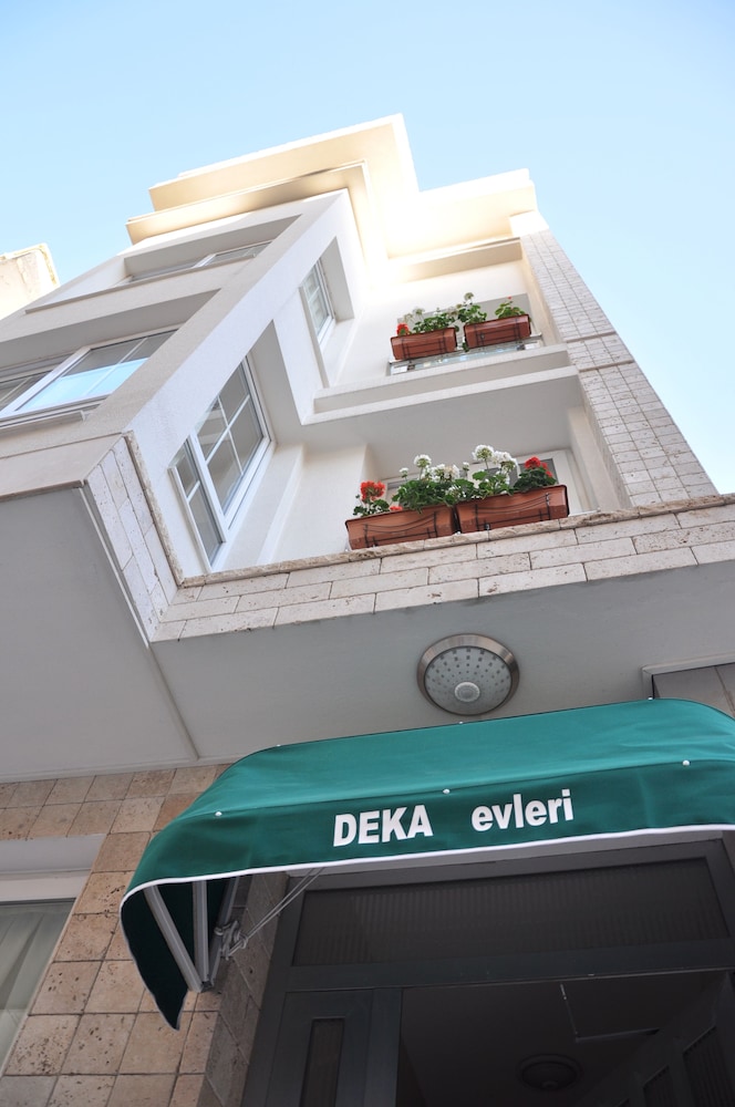 Deka Evleri - İzmir Il