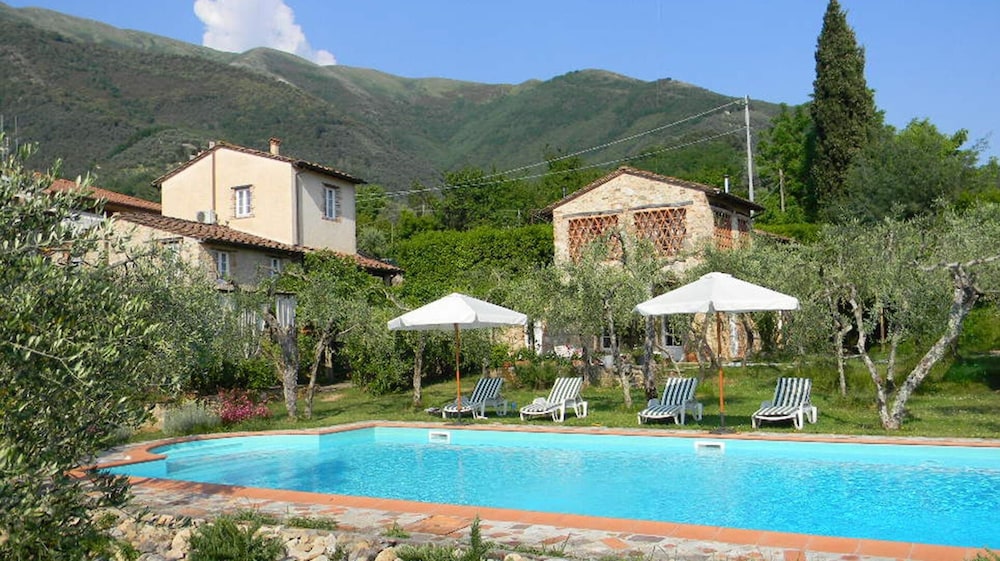 Villa Stalletta At Borgo4case - Camaiore
