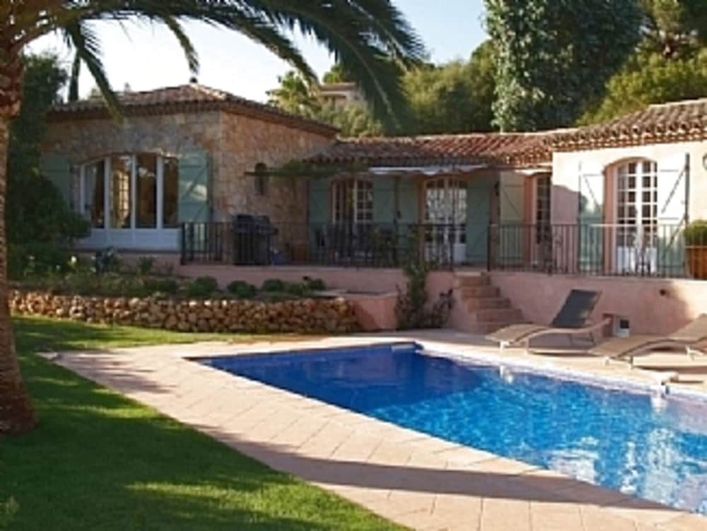 Superb Villa With Private Pool And Sea Views - Saint-Tropez
