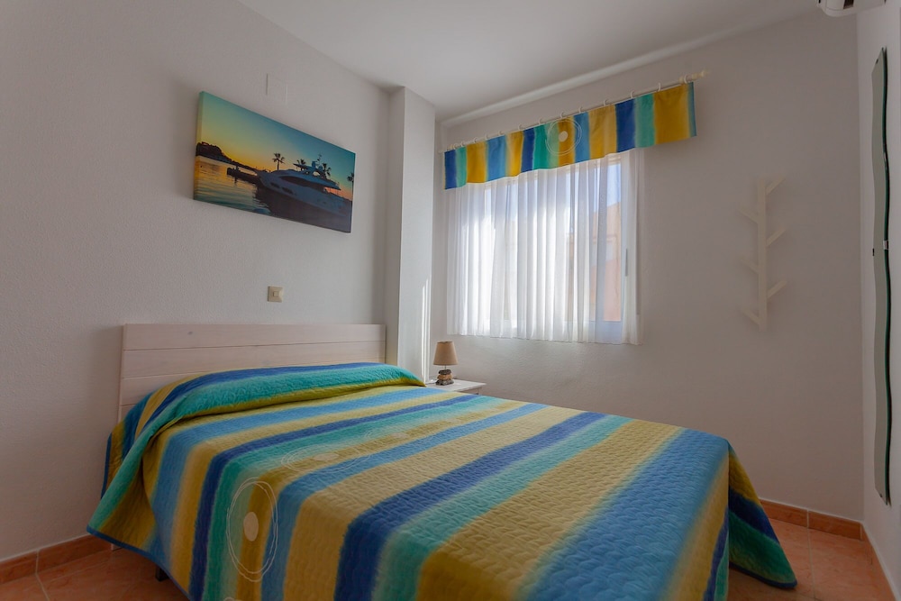 Beautiful Beach Apart With Terrace In Large Urb With Pool - Costa Blanca