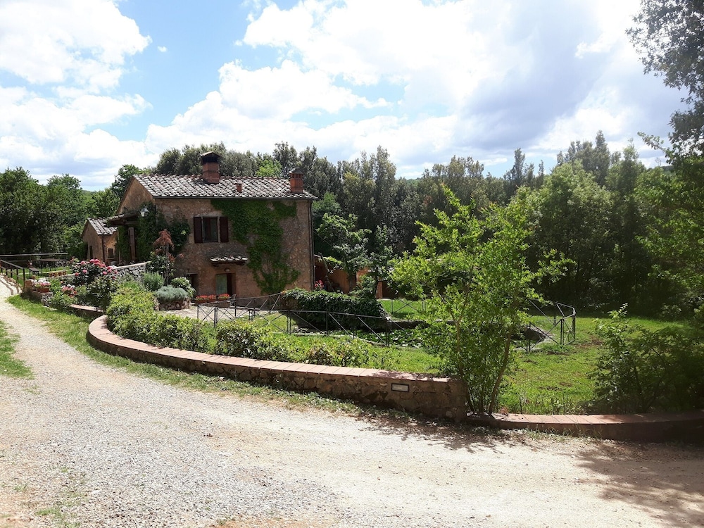 Siena, True Tuscany! Entireproperty In Exclusive 20p Fenced Pool A/c Hottub Wifi - Italy
