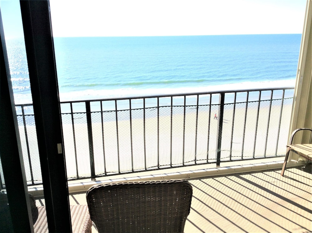 Oceanfront_3 Br 2 Ba_captivating Views_ Quiet And Friendly Building - 사우스캐롤라이나