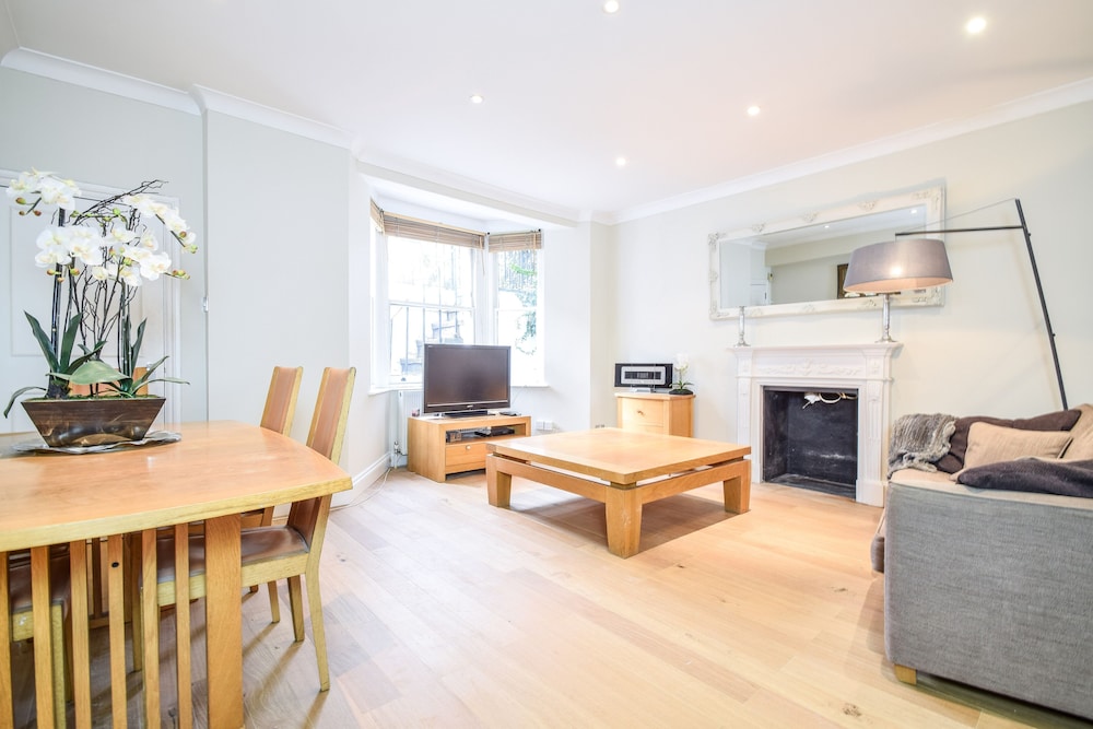 Charming Large And Cosy Garden Apartment In Earls Court, Chelsea - Chelsea