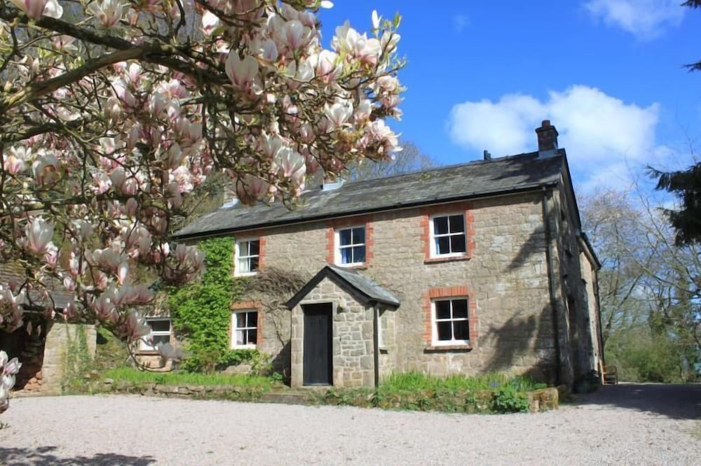 Church Hill Farm Beautiful Property In The Lower Wye Valley Set In 63 Acres - England