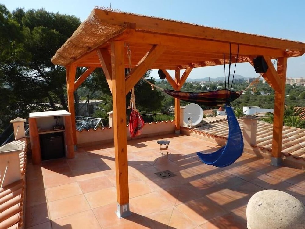 Villa En 2 Hermosas Bahías Con Playa De Arena, Piscina Climatizada, Ideal Para. Niños - Cala Murada