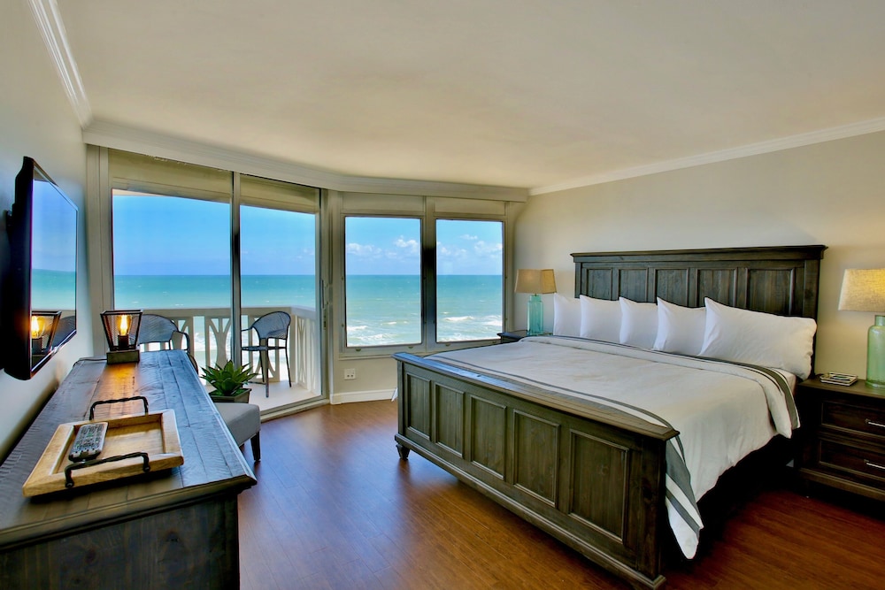 Direct Oceanfront Luxury & Modern High Floor Condo - Ormond-by-the-Sea, FL