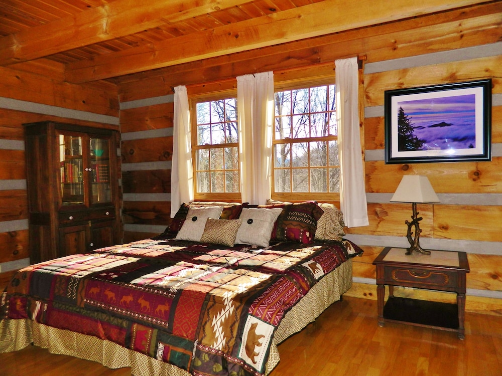 Private 3br Cabin Bright In Black Mountain Montreat Fast To Asheville View Woods - Black Mountain, NC