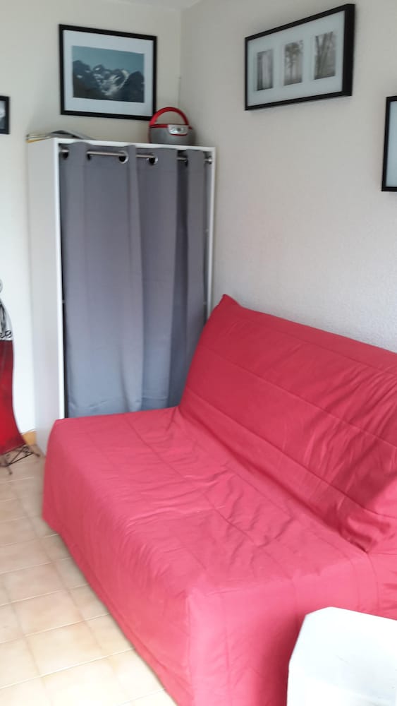 For Rent Studio ** Comfortable 4 People And Its Garden Wifi Access - Ancelle