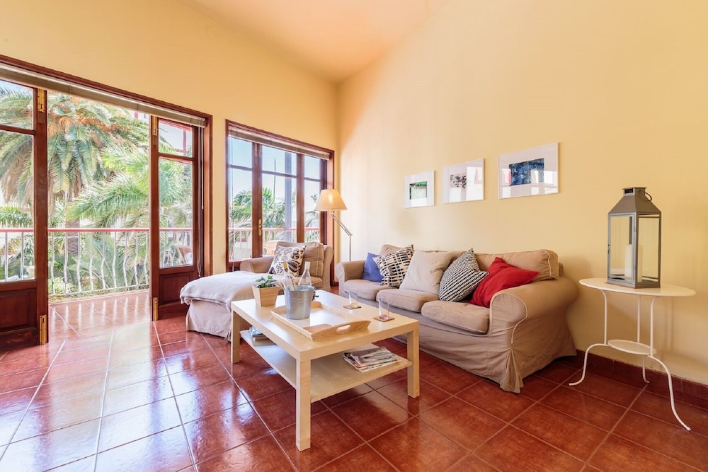 Spacious And Bright Apartment With Large Terrace Next To The Beach Of S / C De La Palma 5 P. - Santa Cruz de La Palma