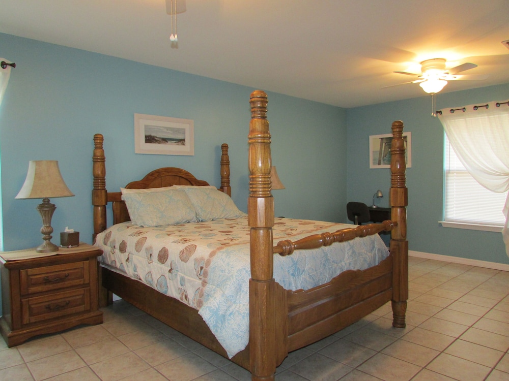 Lovers Lane Oasis Cottage...ideal For A Couple Or Small Family Coast Visit!!! - Mississippi