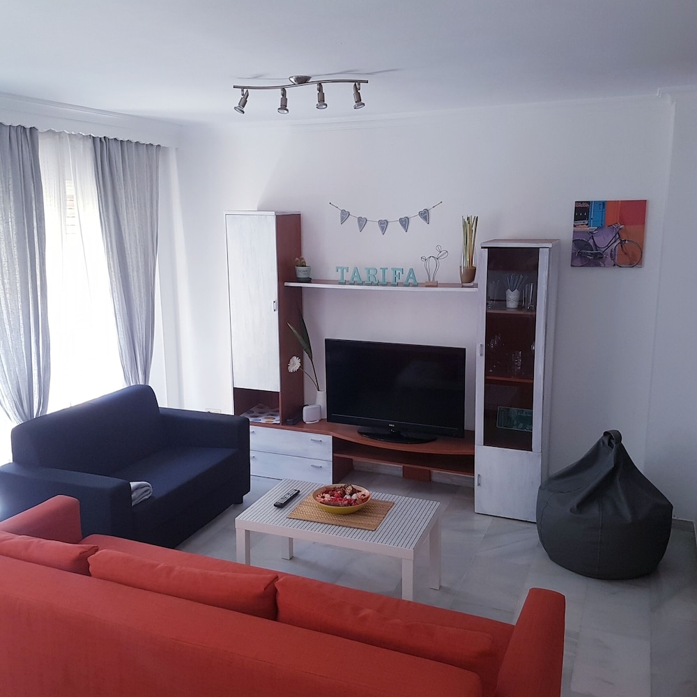 Quite Spacious Duplex With Excellent Location - Andalusia