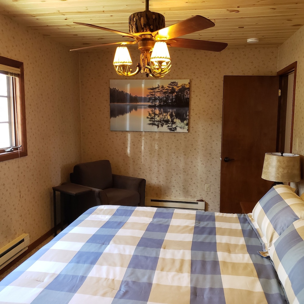 Private Cabin - Custer, SD