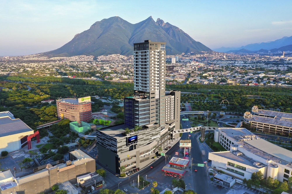 Holiday Inn Express Monterrey Fundidora, An Ihg Hotel - San Nicolás de los Garza