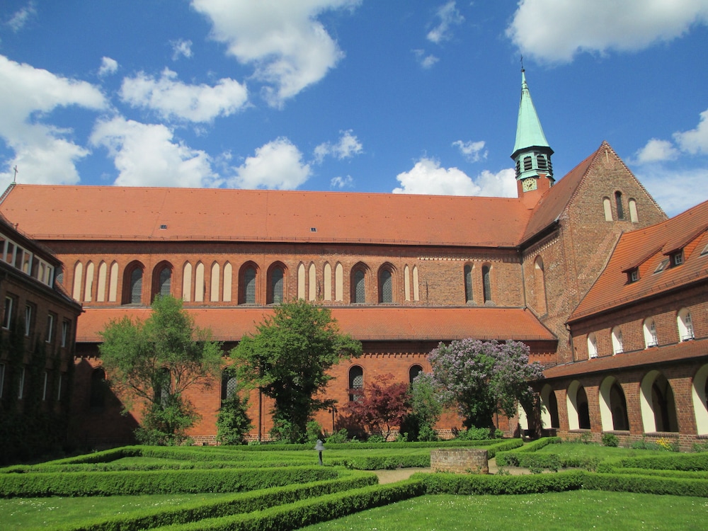 Zentrum Kloster Lehnin - Brandenburg an der Havel
