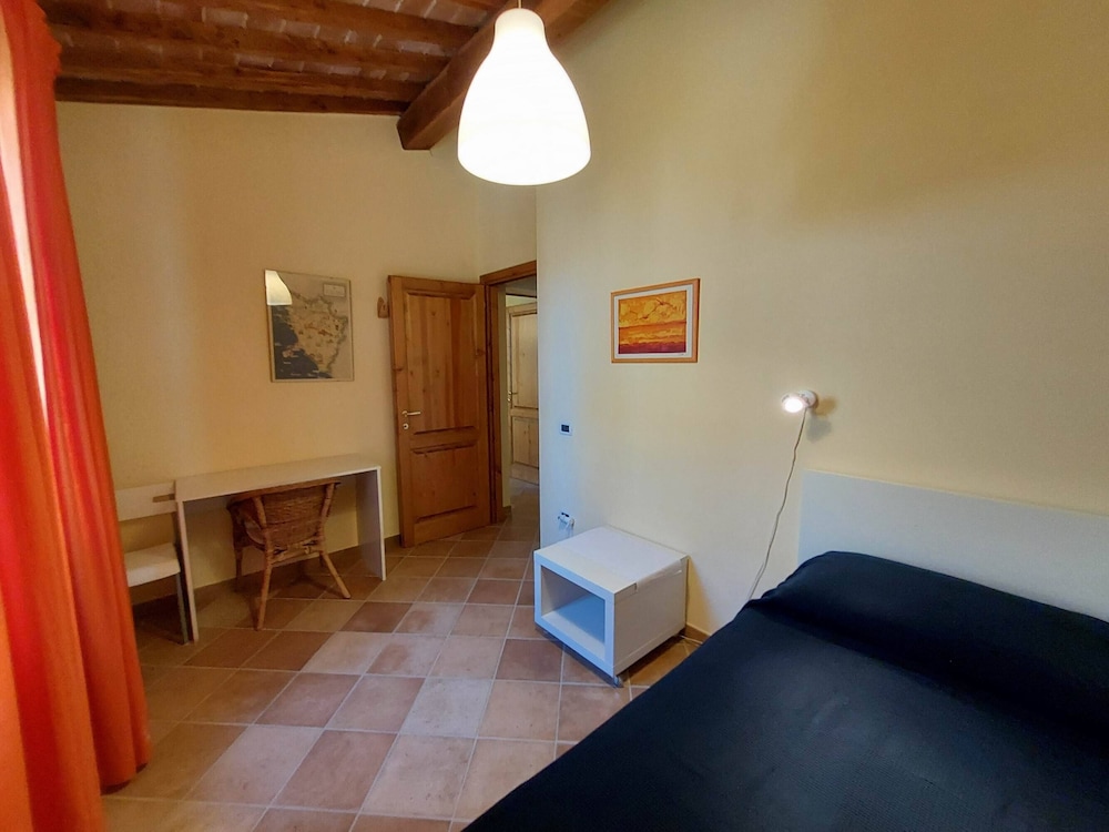 Lovely Flat With Private Covered Terrace,large  Pool And Shared Garden,wi-fi. - Cecina