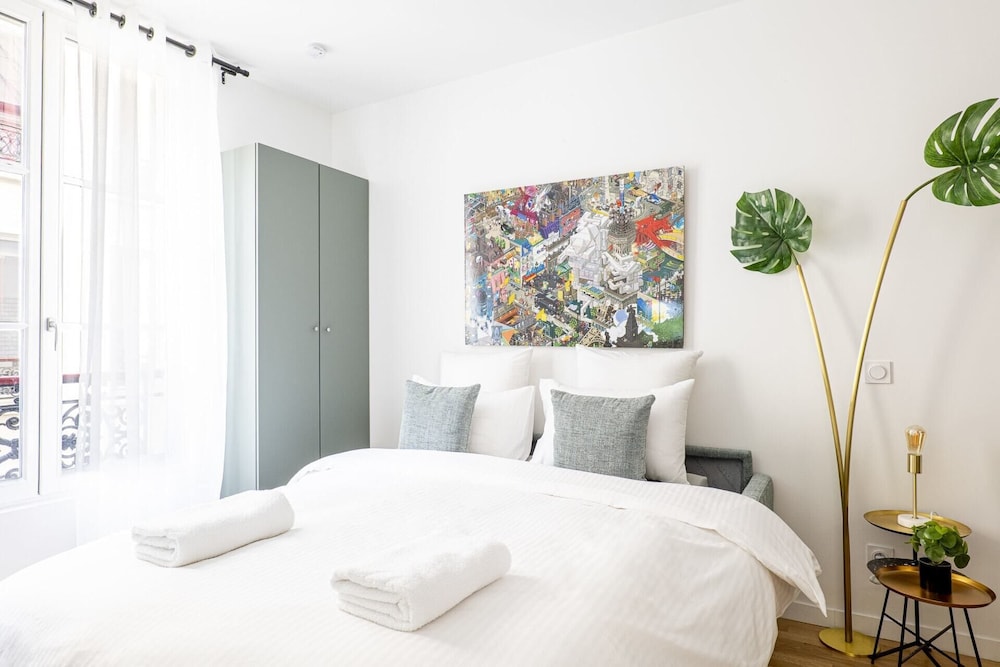 Commines - Studio Apartment, Sleeps 2 - Ivry-sur-Seine