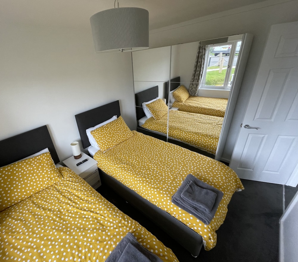 Cosy 2 Bedroom Lodge With Onsite Pool - Lowestoft
