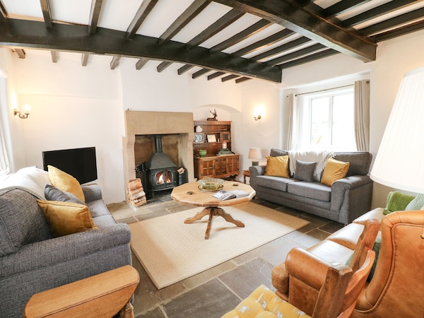 Stonecroft, Pet Friendly, Character Holiday Cottage In Bakewell - Bakewell