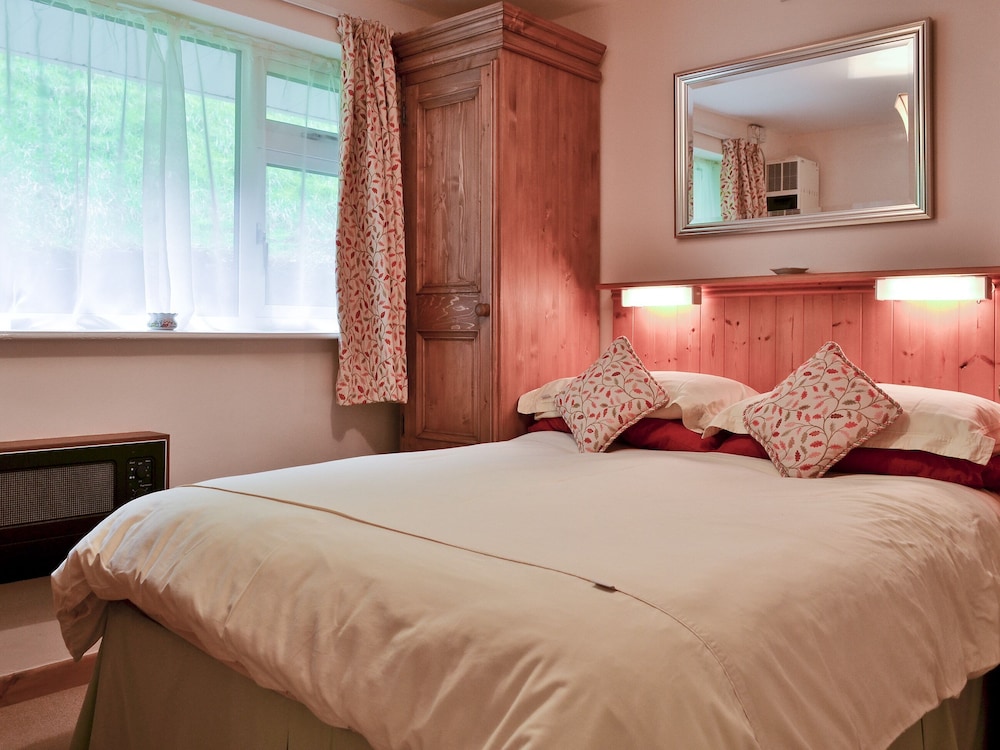 1 Bedroom Accommodation In Windermere - Windermere