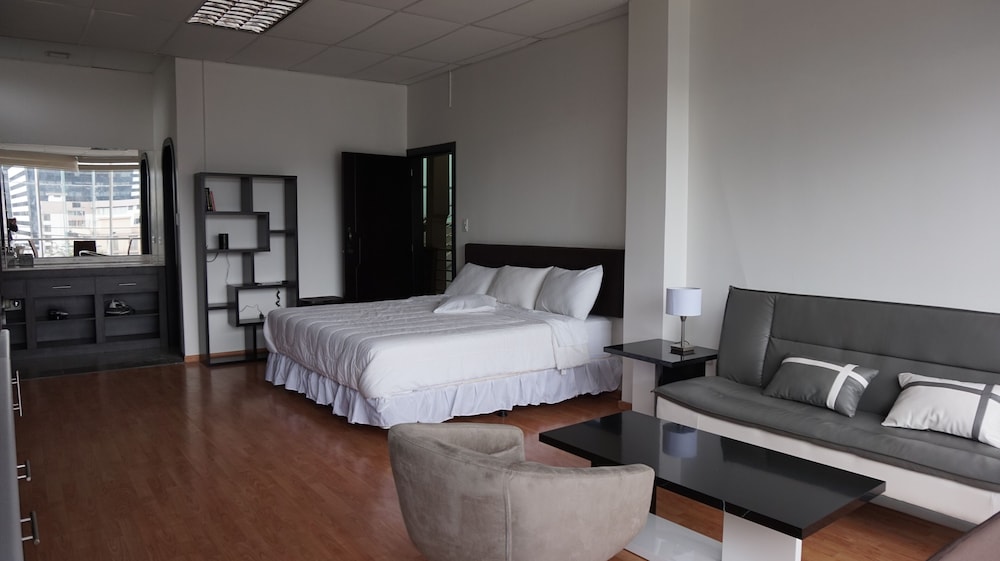 Modern Luxury Studio Apartment Downtown - 에콰도르
