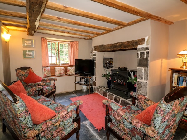 Bell Buoy Cottage, Pet Friendly, With A Garden In Morwenstow - Welcombe