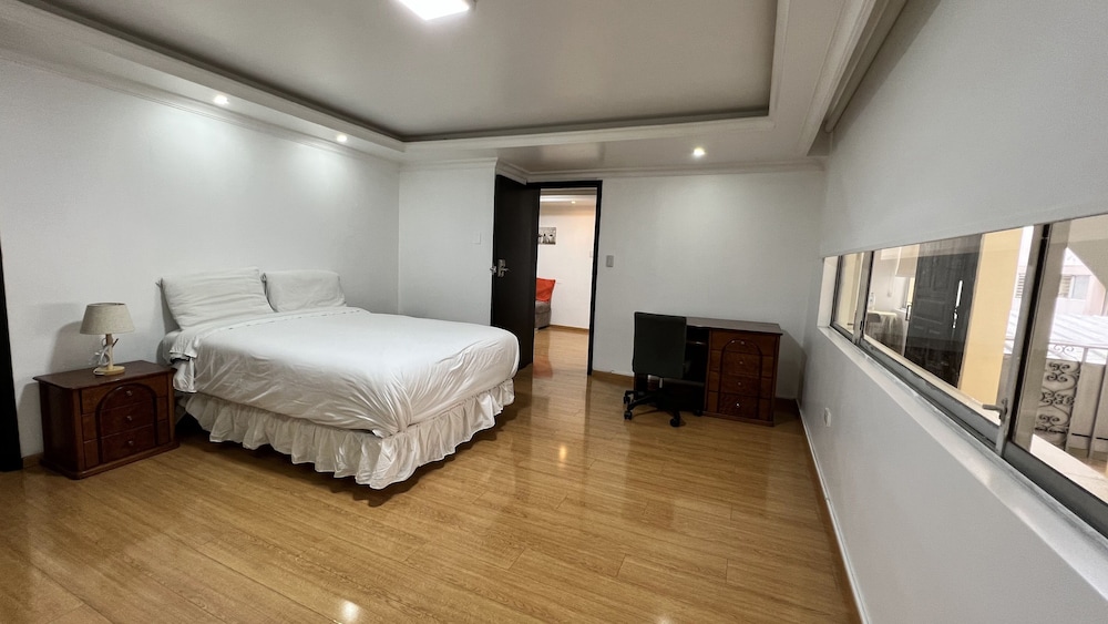 Large Private 3 Bdr Apartment In Downtown Quito - Quito
