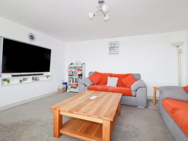 Atlantic Sunset, Pet Friendly, Character Holiday Cottage In Newquay - Newquay