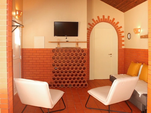 Beautiful  Villa For 6 Guests With Pool, Wifi, A\/c, Tv, Terrace And Parking - Vendas Novas