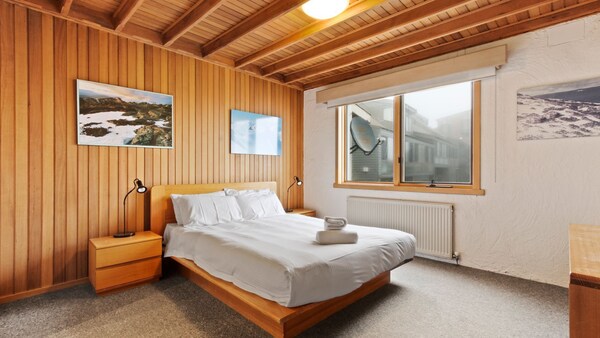 Alpine Haven 3 - Spacious Chalet Perfect For Families And Groups - Mount Hotham