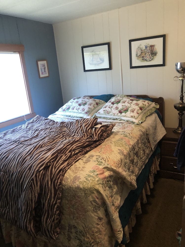 House For Rent In Sunland State, Quincy Wa. - ワシントン州