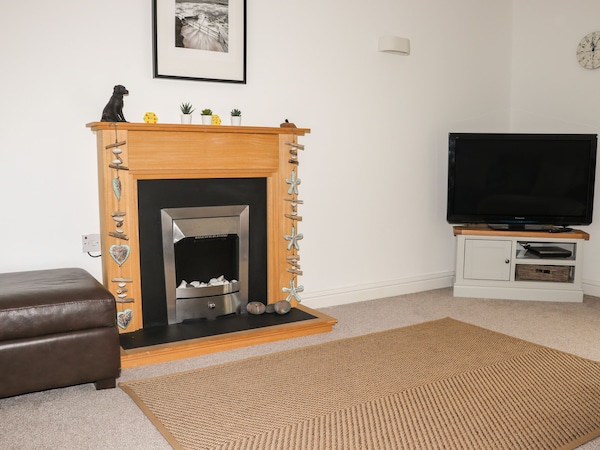 Atlantic View, Pet Friendly, With A Garden In Bude - Widemouth Bay