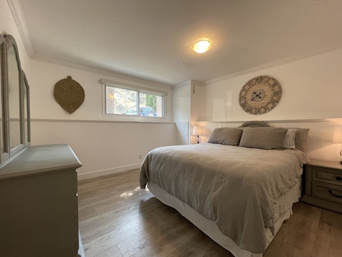 Private Beach And Beach House Suite! - Penticton
