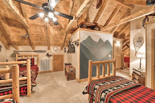 Laurel Falls, Coalmont airbnb, hotels and vacation rentals