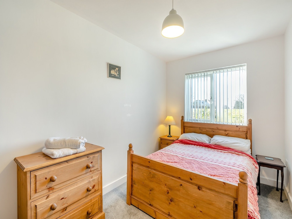 2 Bedroom Accommodation In Codnor, Near Ripley - Nottinghamshire