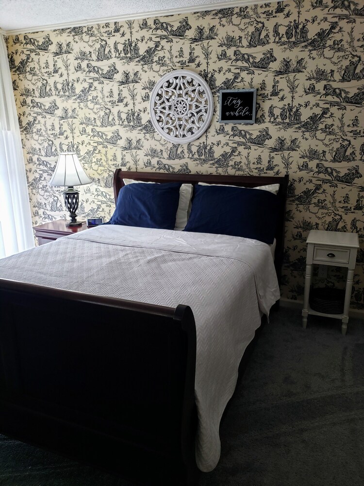3 Master Bedroom Condo In Mountain Resort - Wintergreen, VA