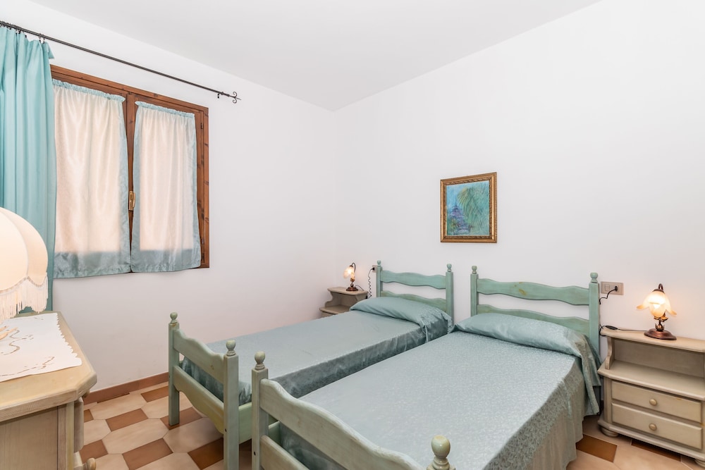 Ferienwohnung Appartamento Bucaneve Mit Terrasse Und Wlan - Valledoria