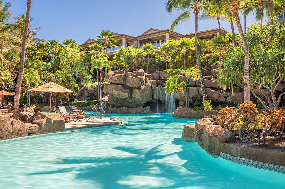 Hoolei Residences - Coraltree Residence Collection - Wailea, HI