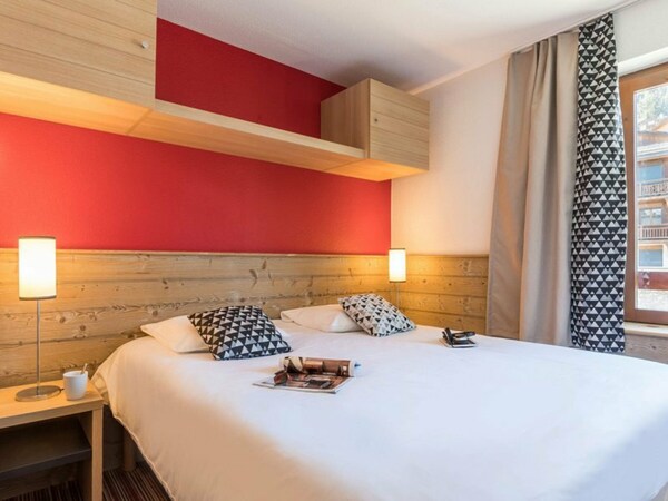 Apartment La Tania, 1 Bedroom, 4 Persons - Courchevel, France