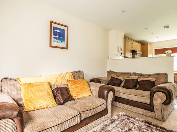 87 Atlantic Reach, Pet Friendly, With A Garden In Indian Queens - Mawgan Porth