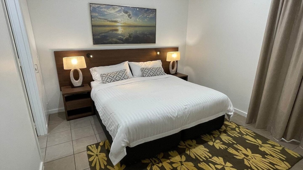 Sanctuary Resort Residence - Oaks, Cable Beach - Broome International Airport