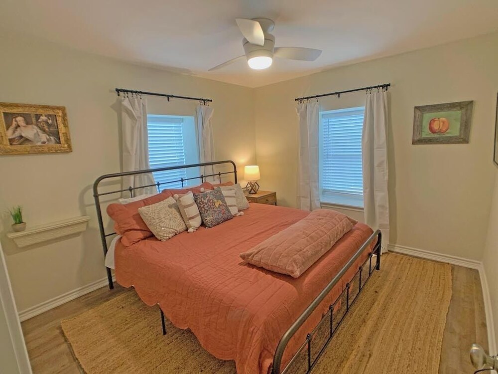 2-bedroom With King Bed Near Downtown Weatherford - Weatherford, TX