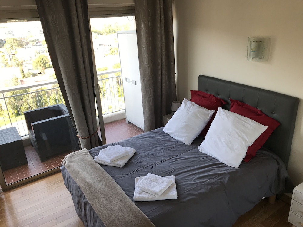 Très Bel Appartement Avec Vue Mer, Piscine Et Port De Cannes-marina - Mandelieu-la-Napoule