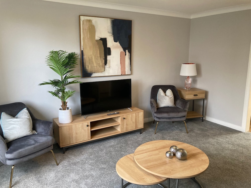 Leeward House - Donnini Apartments - Ayrshire