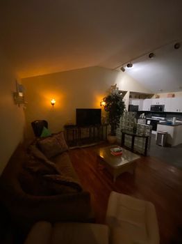 Auburndale Queens NY airbnb, hotels and vacation rentals