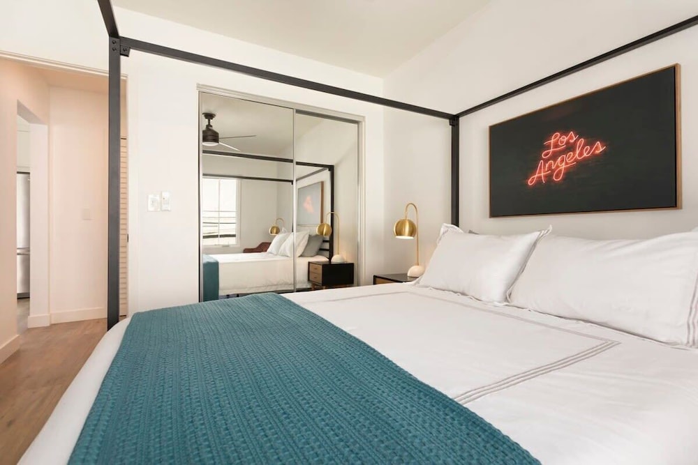 Downtown Culver City New Designer Lux 1 Bedroom - Brentwood - Los Angeles