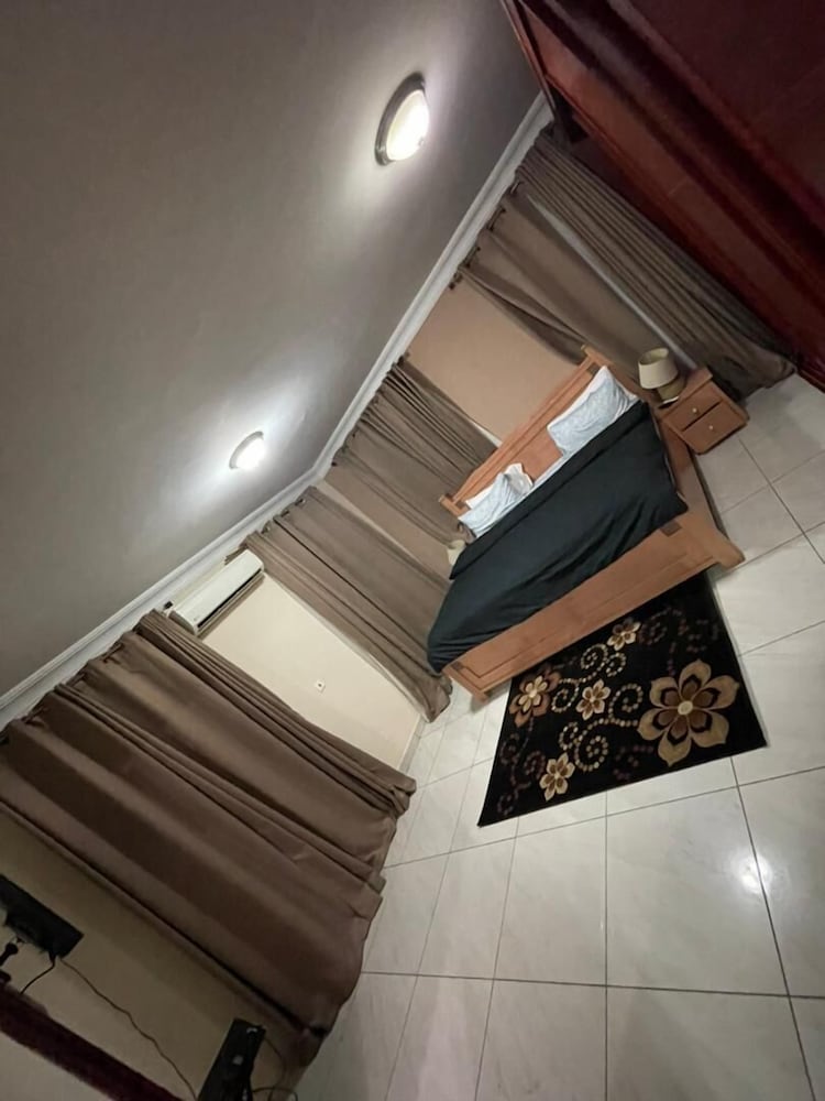 160 Sqm 2 Bedroom Apartment Bertha's Court - Accra